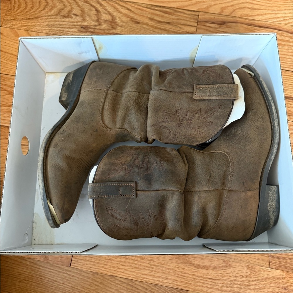 Dingo Brown Heeled Boots